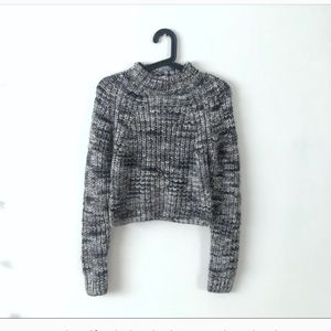 Brand New Condition! Wilfred chunky knit mockneck XS